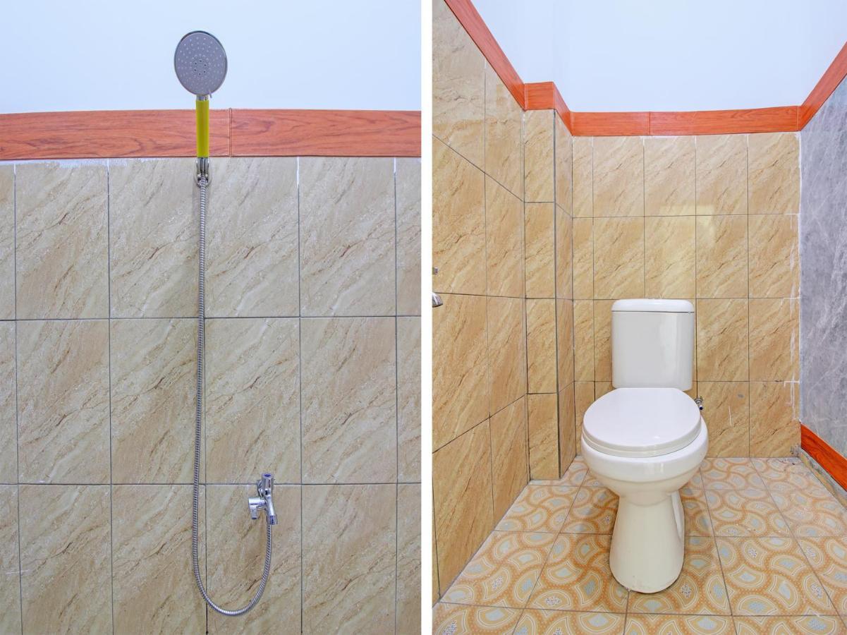 Capital O 91690 Moza Guest House Klaten المظهر الخارجي الصورة